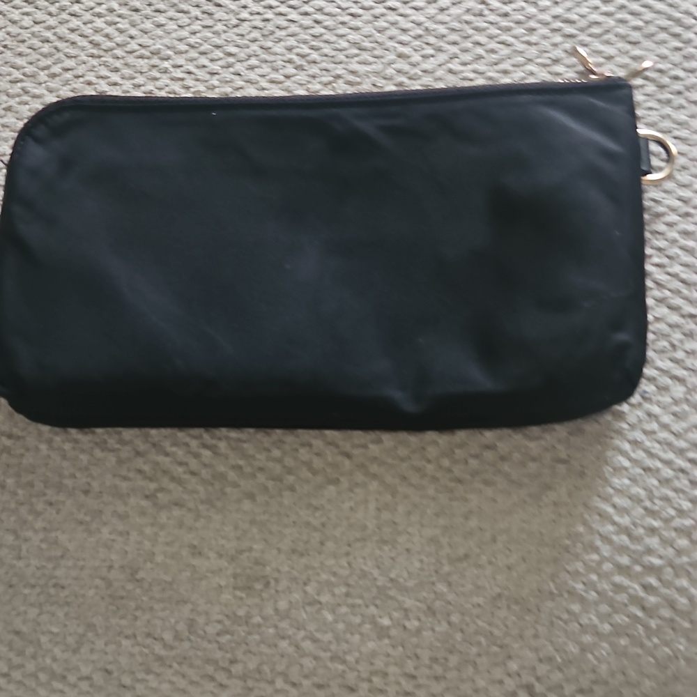 lululemon athletica Black Zip Wristlet - Picture 2 of 4
